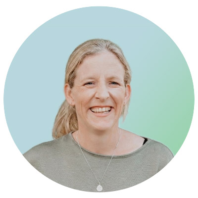 Dr Jennifer Hollway
